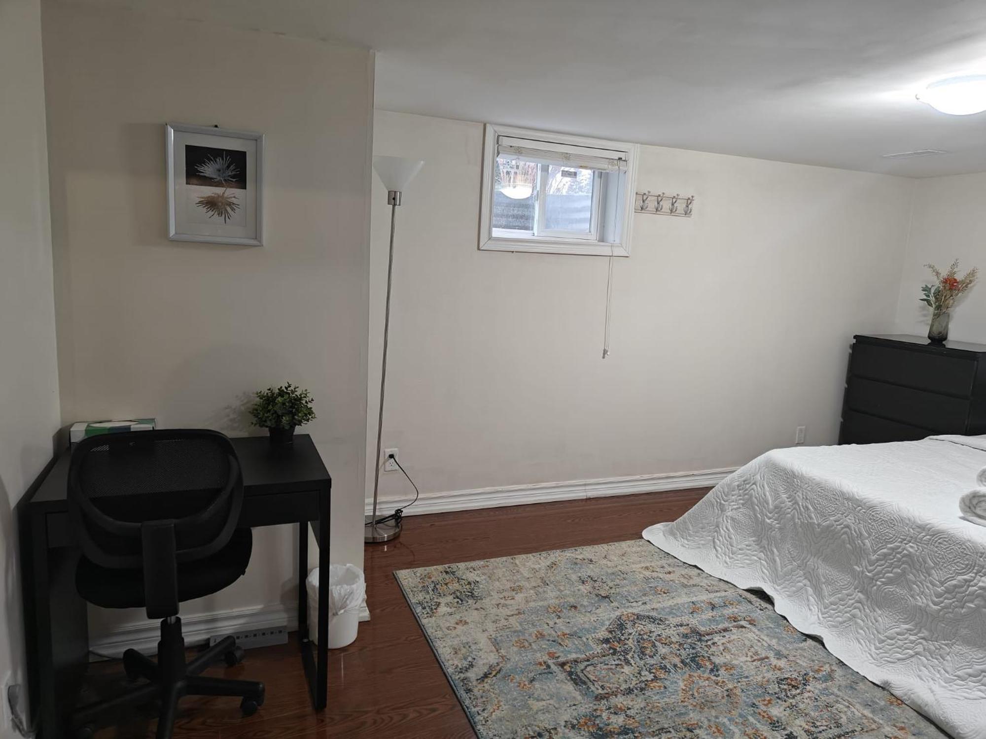 טורונטו Spacious Mbr Near Kennedy Subway & Go מראה חיצוני תמונה