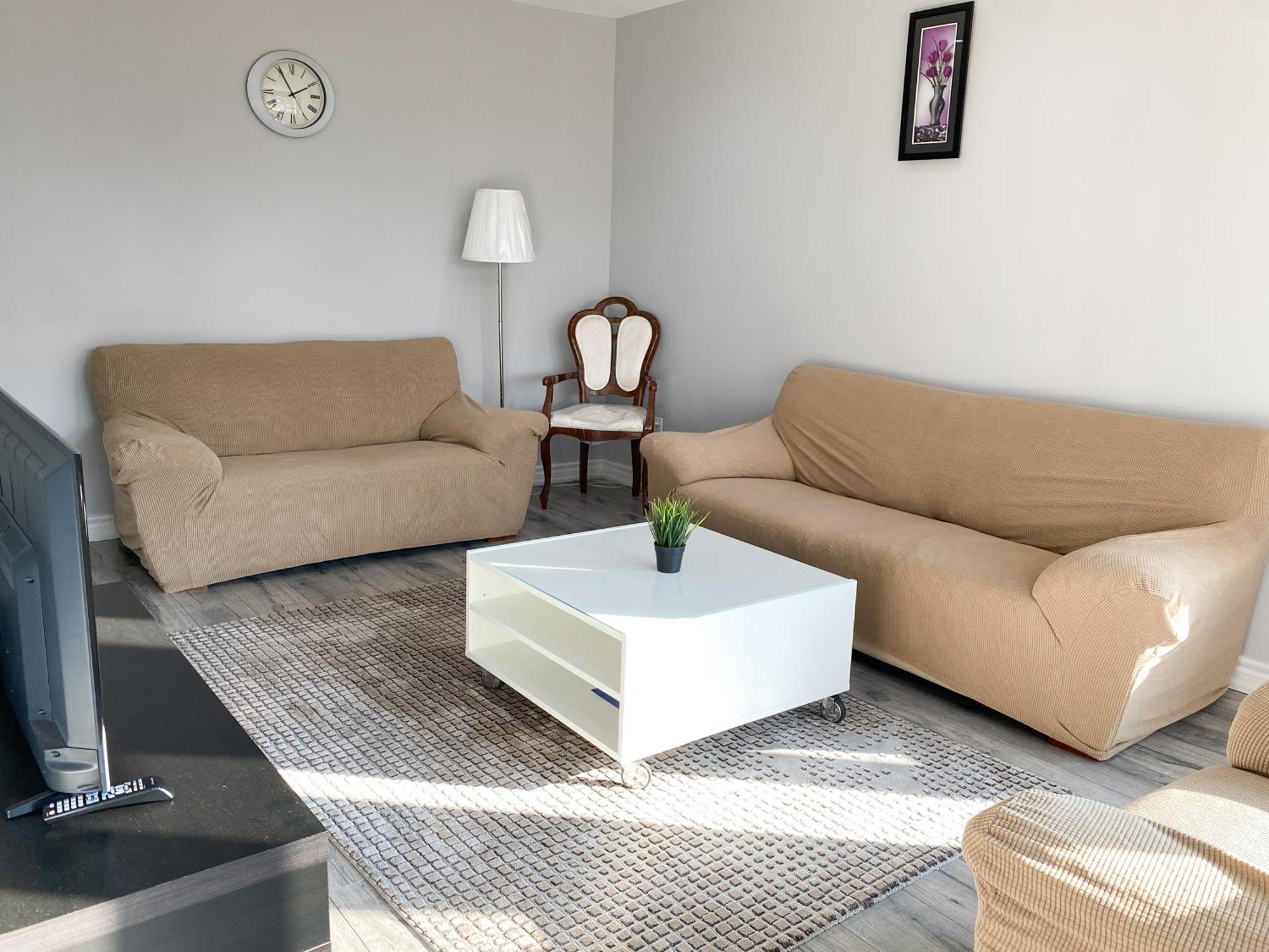 טורונטו Spacious Mbr Near Kennedy Subway & Go מראה חיצוני תמונה